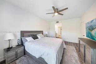 800 Uno Lago Dr, Juno Beach, FL 33408 - Photo 12