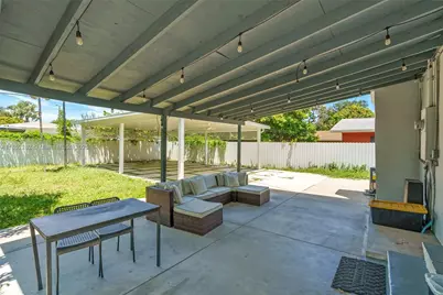 421 NW 44th St, Miami, FL 33127 - Photo 28