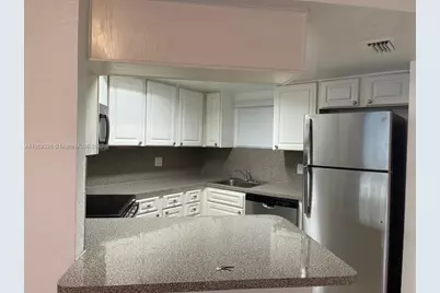 8225 Lake Dr #208, Doral, FL 33166 - Photo 4