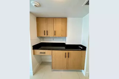 10275 Collins Ave #316, Bal Harbour, FL 33154 - Photo 10