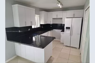 2701 SE 12th Rd #106, Homestead, FL 33035 - Photo 8