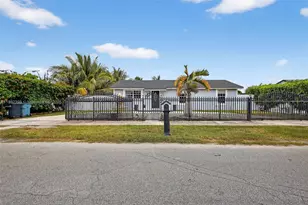 30011 SW 149th Ave, Homestead, FL 33033 - Photo 1