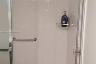 2751 S Ocean Dr, Hollywood, FL 33019 - Photo 26