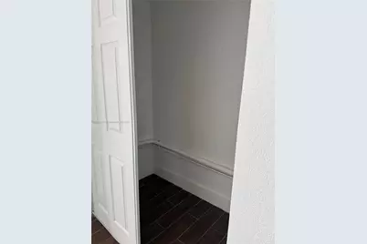 6625 W 4th Ave #204, Hialeah, FL 33012 - Photo 8