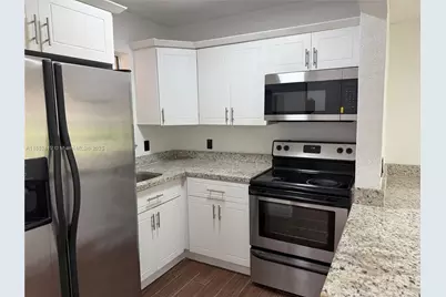 6625 W 4th Ave #204, Hialeah, FL 33012 - Photo 4