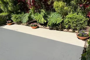 4690 S Fountains Dr S, Lake Worth, FL 33467 - Photo 22