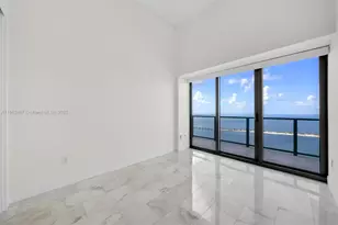 1451 Brickell Ave, Miami, FL 33131 - Photo 14