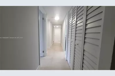 17890 W Dixie Hwy 307 Hwy #307, Miami, FL 33160 - Photo 12