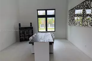 9600 SW 66th St, Miami, FL 33173 - Photo 14