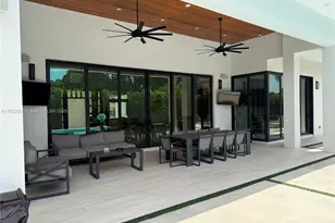 9600 SW 66th St, Miami, FL 33173 - Photo 46