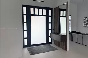 9600 SW 66th St, Miami, FL 33173 - Photo 4