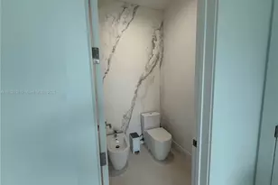 9600 SW 66th St, Miami, FL 33173 - Photo 28