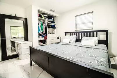 5601 SW 38th St, Davie, FL 33314 - Photo 6