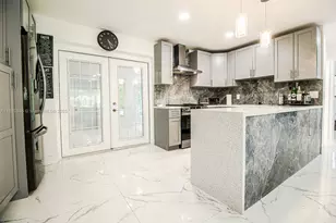 5601 SW 38th St, Davie, FL 33314 - Photo 2