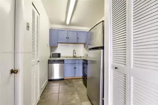 3716 NE 168th St, North Miami Beach, FL 33160 - Photo 4
