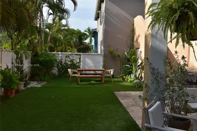 5189 NW 108th Path, Doral, FL 33178 - Photo 20