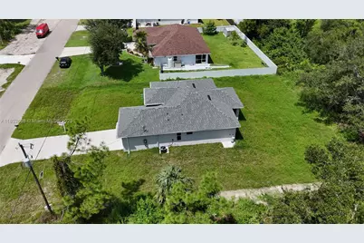 739 Sunrise Blvd, Lehigh Acres, FL 33974 - Photo 12