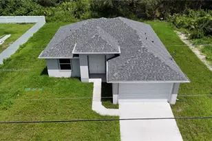 739 Sunrise Blvd, Lehigh Acres, FL 33974 - Photo 4