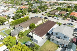 9311 SW 37th St, Miami, FL 33165 - Photo 34
