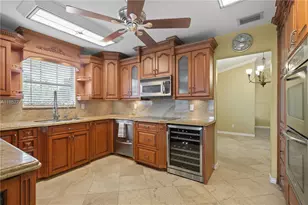 27800 SW 182nd Ave, Homestead, FL 33031 - Photo 10