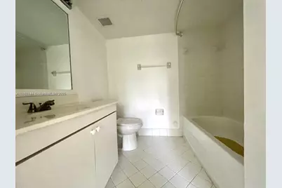 2721 SE 12th Pl #101, Homestead, FL 33035 - Photo 12