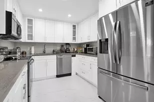 2851 NE 183rd St, Aventura, FL 33160 - Photo 16