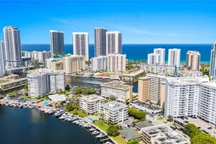 120 Golden Isles Dr, Hallandale Beach, FL 33009 - Photo 42