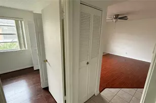 1032 Twin Lakes Dr, Coral Springs, FL 33071 - Photo 18