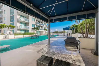 1861 NW North River Dr #1806, Miami, FL 33125 - Photo 42