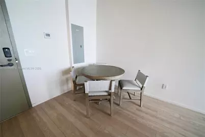 7920 NE 2nd Ave #402, Miami, FL 33138 - Photo 4