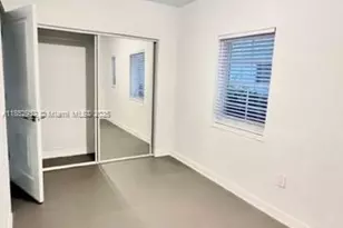 1211 Euclid Ave, Miami Beach, FL 33139 - Photo 6