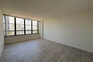 500 Three Islands Boulevard, Hallandale Beach, FL 33009 - Photo 10