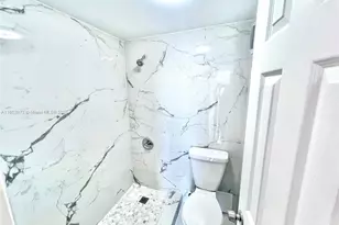 3660 NE 166th St, North Miami Beach, FL 33160 - Photo 14