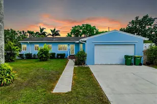 94 NE 17th St, Homestead, FL 33030 - Photo 1