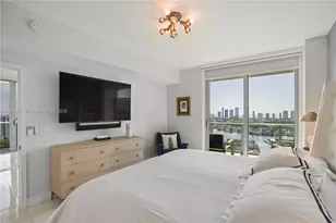 16385 Biscayne Blvd, North Miami Beach, FL 33160 - Photo 20