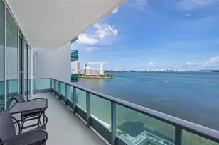 1331 Brickell Bay Dr, Miami, FL 33131 - Photo 2