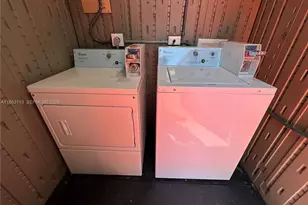 1630 SW 10th St, Miami, FL 33135 - Photo 16