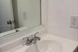 2710 W 76th St, Hialeah, FL 33016 - Photo 6