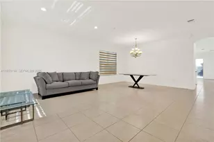 23824 SW 107th Pl, Homestead, FL 33032 - Photo 8