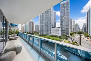 200 Biscayne Blvd Way, Miami, FL 33131 - Photo 2