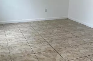 648 SE 32nd Ave, Homestead, FL 33033 - Photo 6