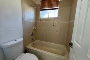 14046 SW 49th St, Miramar, FL 33027 - Photo 12