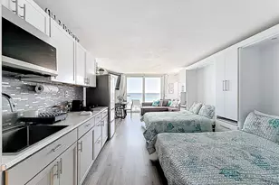 19201 Collins Ave, Sunny Isles Beach, FL 33160 - Photo 14