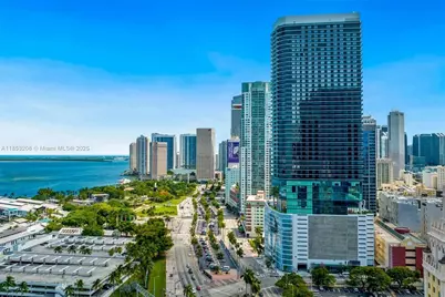 398 NE 5th Street #1515, Miami, FL 33132 - Photo 1