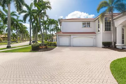 2438 Poinciana Ct, Weston, FL 33327 - Photo 96