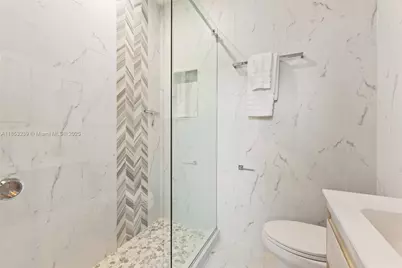 2438 Poinciana Ct, Weston, FL 33327 - Photo 66