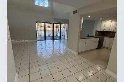 1331 SW 124th Ct #E-3, Miami, FL 33184 - Photo 6