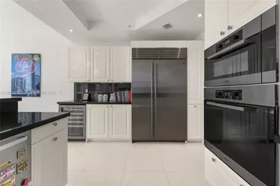 4100 Island Blvd #902, Aventura, FL 33160 - Photo 10