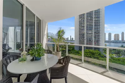 4100 Island Blvd #902, Aventura, FL 33160 - Photo 24