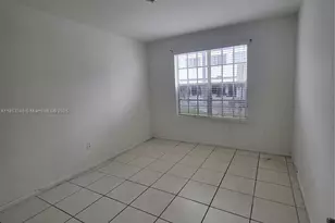 605 Euclid Ave, Miami Beach, FL 33139 - Photo 6